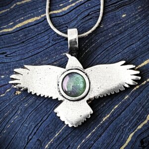 Soar Labradorite Necklace